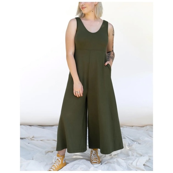 Madewell Pants - Madewell Mien Lakeside organic cotton wide leg green minimalist jumpsuit XS